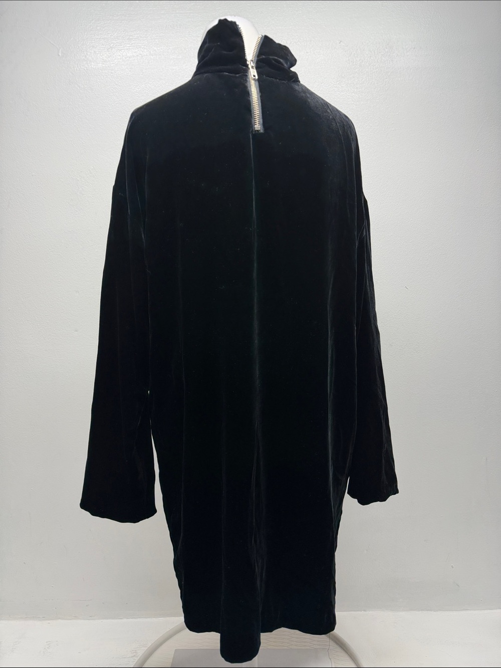 Emerson Fry Edie Dress Mini Long Sleeve Silk Velvet Turtleneck Black New Nwt Xs — image 7 of 8